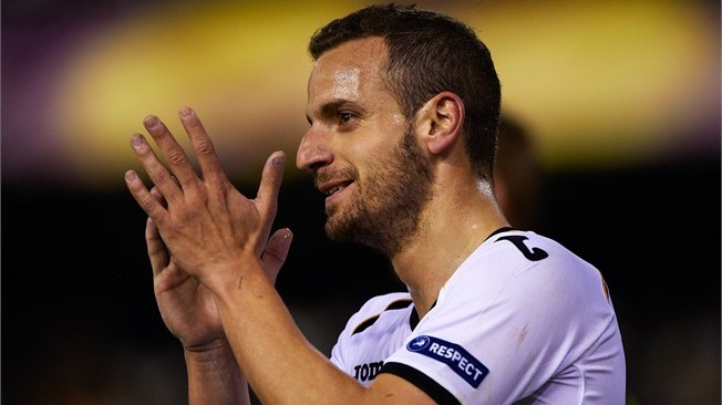 Tottenham Hotspur F.C. manager Andre Villas-Boas has confirmed the club's interest in Valencia CF striker Roberto Soldado.