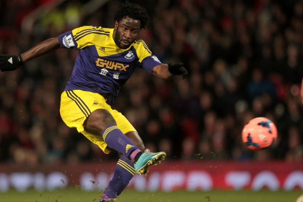 Côte d’Ivoire international striker Wilfried Bony has signed a one-year contract extension at the Liberty Stadium.