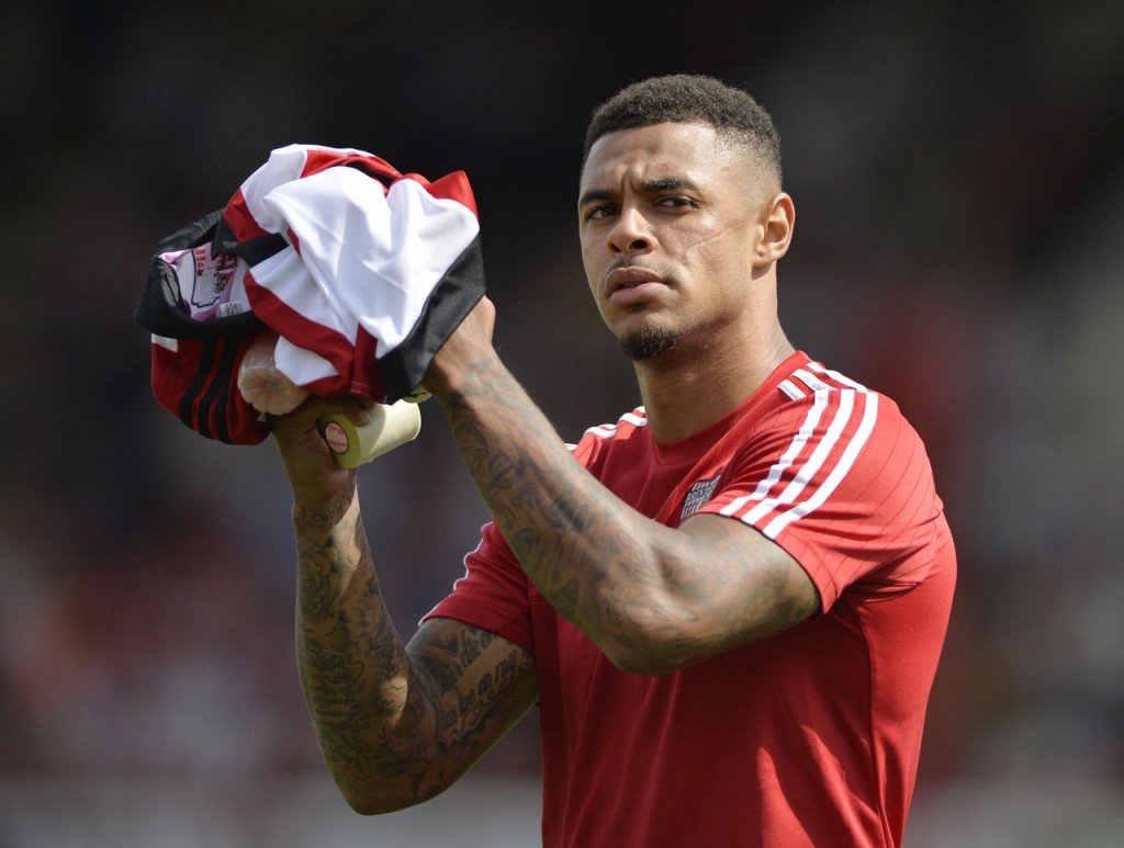 Burnley have completed the club-record signing of forward Andre Gray from Sky Bet Championship rivals Brentford on a three-year deal.