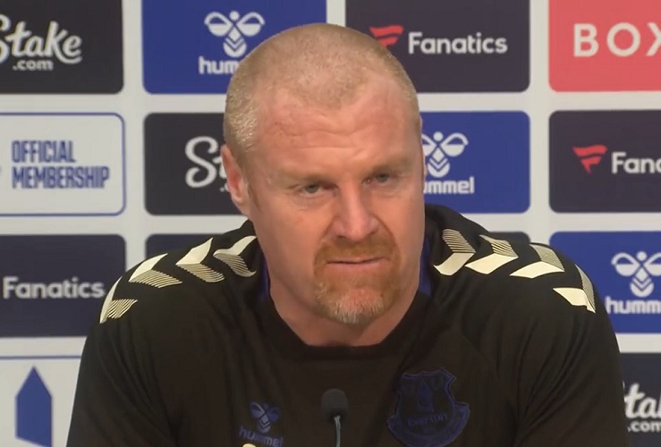 Everton boss Sean Dyche calls for 'strong jaw and strong mentality' in his players away from Goodison Park (Video)