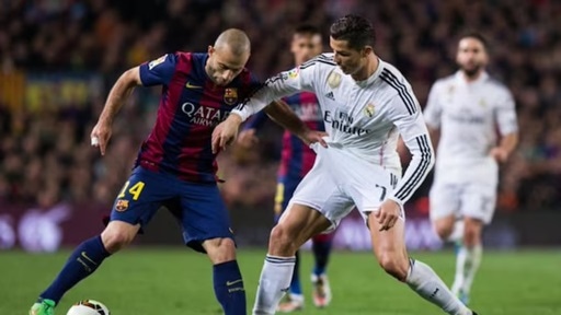 https://www.soccernews.com/wp-content/uploads/2025/02/mascherano-ronaldo.jpg